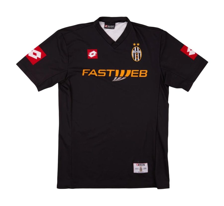 Camiseta Retro Juventus 01/02 2ª equipación