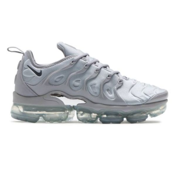AIR VAPORMAX PLUS GREY