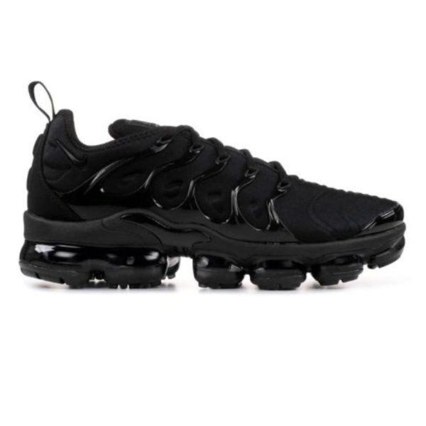 AIR VAPORMAX PLUS BLACK