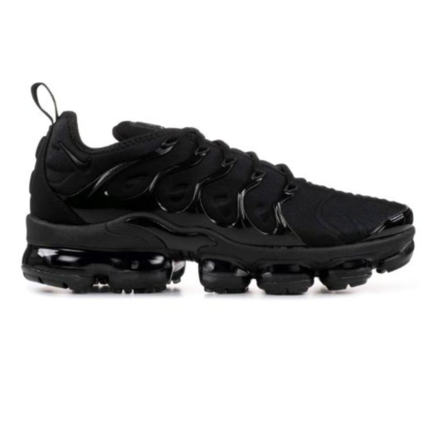AIR VAPORMAX PLUS BLACK
