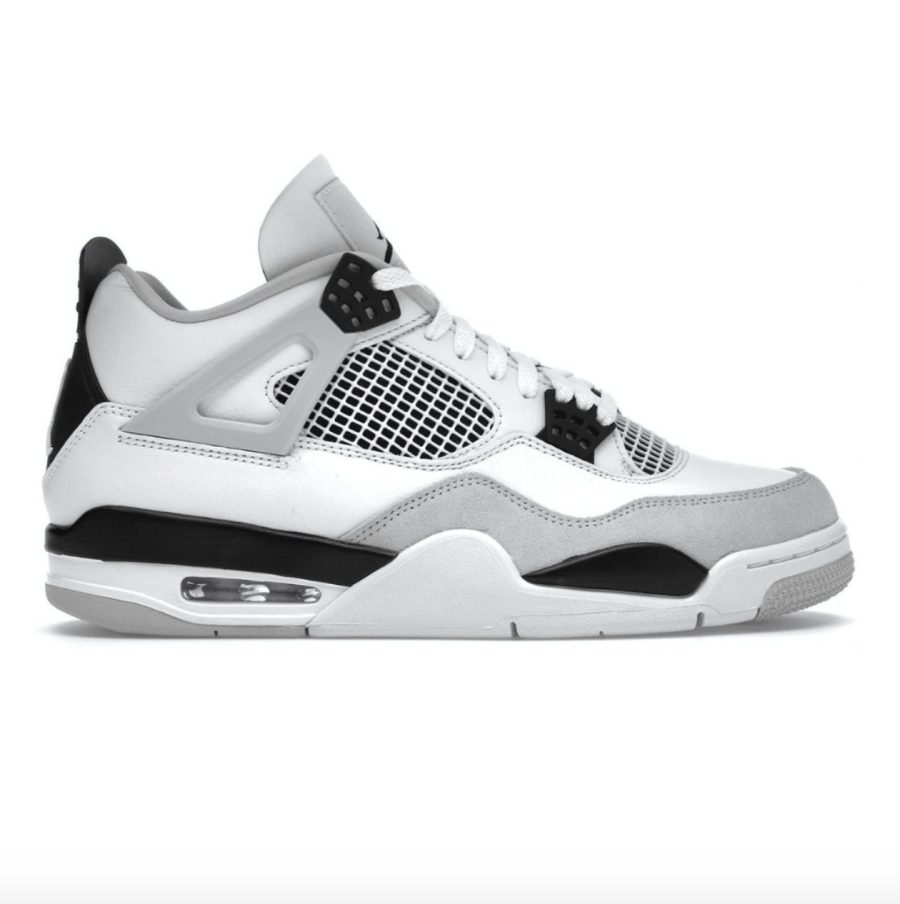 Nike Air Jordan 4 Retro MILITARY BLACK