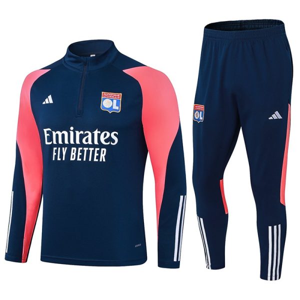 Conjunto entrenamiento Lyon 23/24