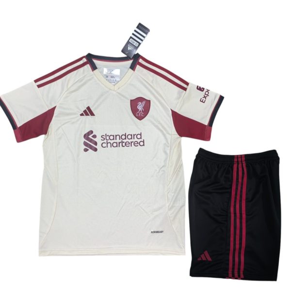 Conjunto Liverpool 25/26 2ª equipación