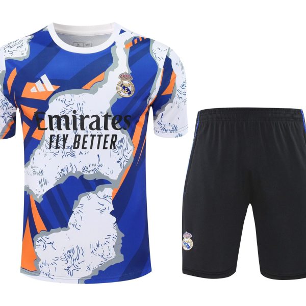 Conjunto de calentamiento Real Madrid collage